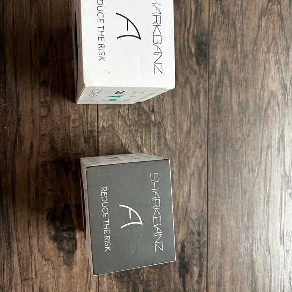 Two SHARKBANZ 2 Magnetic Shark Repellent Band - Picture 4 of 7